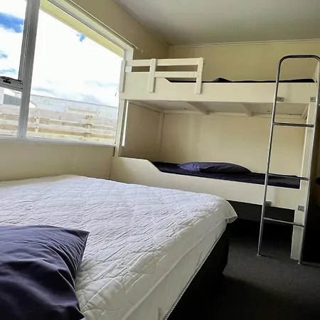 Castlepoint Holiday Park & Motels Room photo